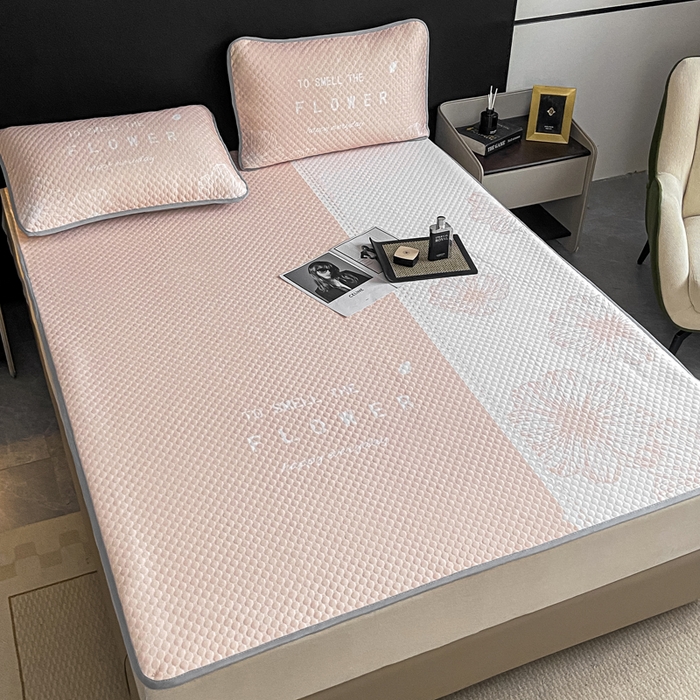 91家纺网 家纺一手货源 找家纺 慕梵家居 2025新款大版印花冰豆豆凉席席子三件套 繁花-粉