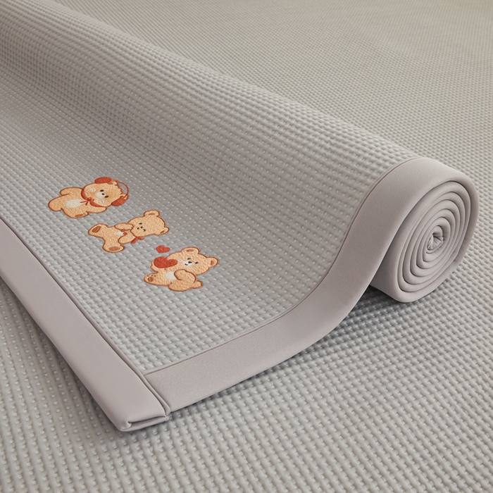 91家纺网 家纺一手货源 找家纺 （总）全季家居 2025新款A类乙纶PE家族系列刺绣凉豆豆席凉席席子