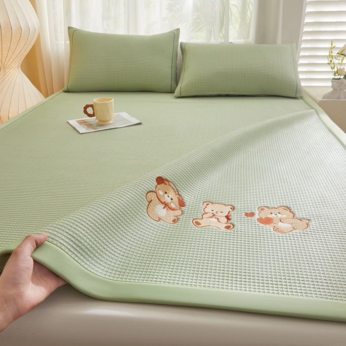 91家纺网 家纺一手货源 找家纺 （总）全季家居 2025新款A类乙纶PE家族系列刺绣凉豆豆席凉席席子