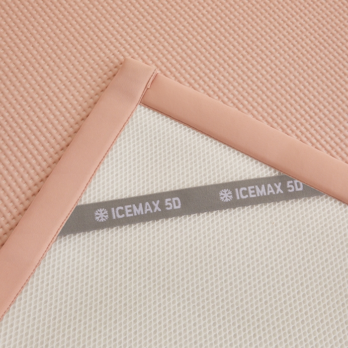 91家纺网 家纺一手货源 找家纺 全季家居 2025新款A类乙纶PE家族系列刺绣凉豆豆席凉席席子 快乐小熊-淡粉-床席款