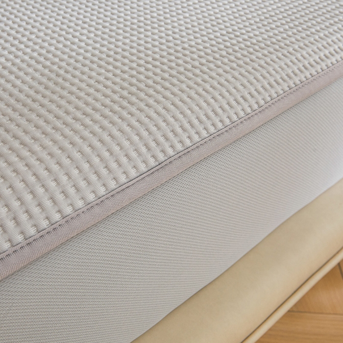 91家纺网 家纺一手货源 找家纺 全季家居 2025新款A类乙纶PE家族系列刺绣凉豆豆席凉席席子 熊猫家族-浅灰-床笠款