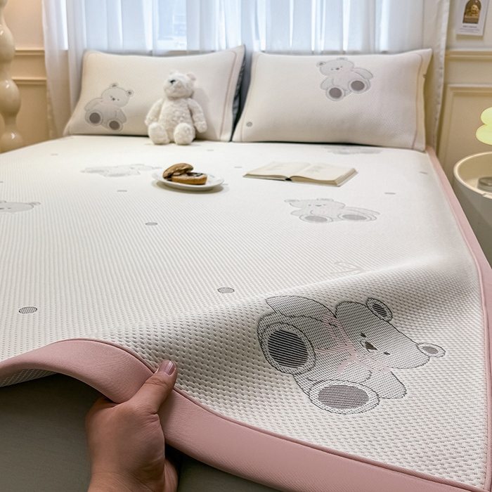 91家纺网 家纺一手货源 找家纺 （总）全季家居 2025新款A类乙纶PE卡通系列凉豆豆席凉席席子