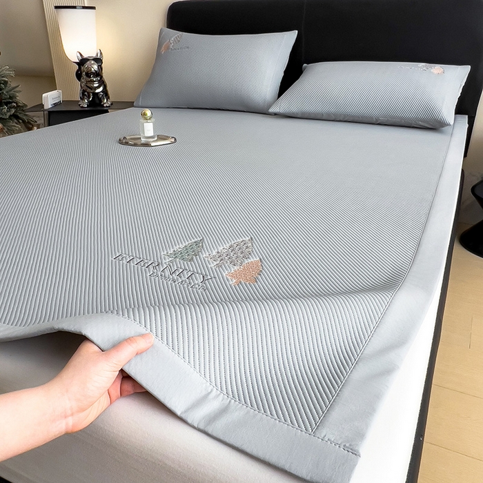 91家纺网 家纺一手货源 找家纺 全季家居 2025新款A类乙纶PE希望森林刺绣系列凉豆豆席凉席席子 银灰-床席款