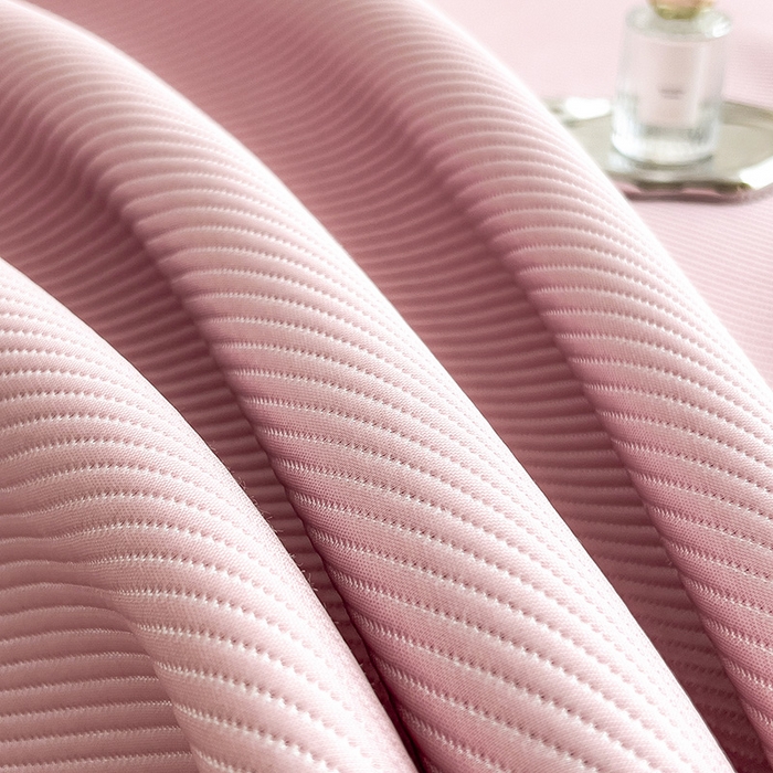 91家纺网 家纺一手货源 找家纺 全季家居 2025新款A类乙纶PE希望森林刺绣系列凉豆豆席凉席席子 淡粉-床席款