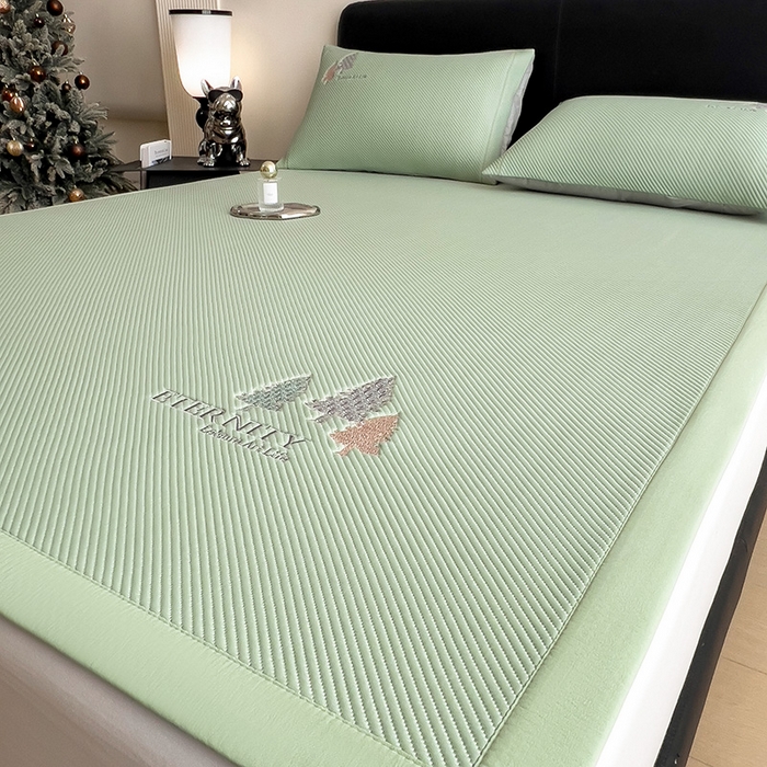 91家纺网 家纺一手货源 找家纺 全季家居 2025新款A类乙纶PE希望森林刺绣系列凉豆豆席凉席席子 水绿-床席款