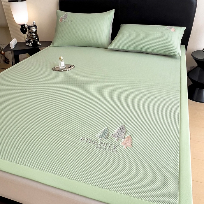 91家纺网 家纺一手货源 找家纺 全季家居 2025新款A类乙纶PE希望森林刺绣系列凉豆豆席凉席席子 水绿-床席款