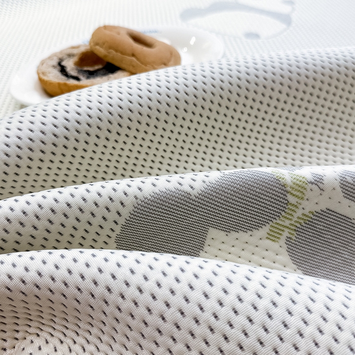 91家纺网 家纺一手货源 找家纺 全季家居 2025新款A类乙纶PE卡通系列凉豆豆席凉席席子 熊猫宝宝-床席款