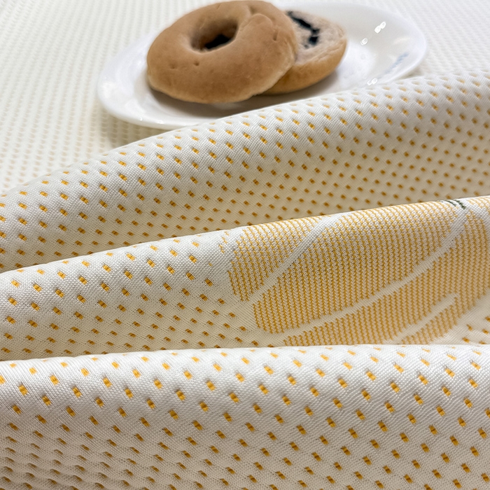 91家纺网 家纺一手货源 找家纺 全季家居 2025新款A类乙纶PE卡通系列凉豆豆席凉席席子 元气南瓜-浅咖-床席款