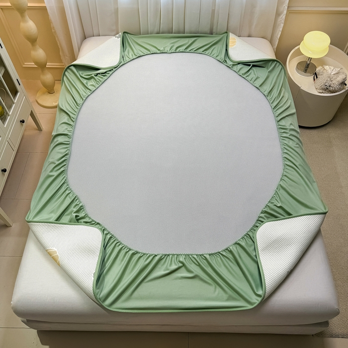 91家纺网 家纺一手货源 找家纺 全季家居 2025新款A类乙纶PE卡通系列凉豆豆席凉席席子 元气南瓜-水绿-床笠款