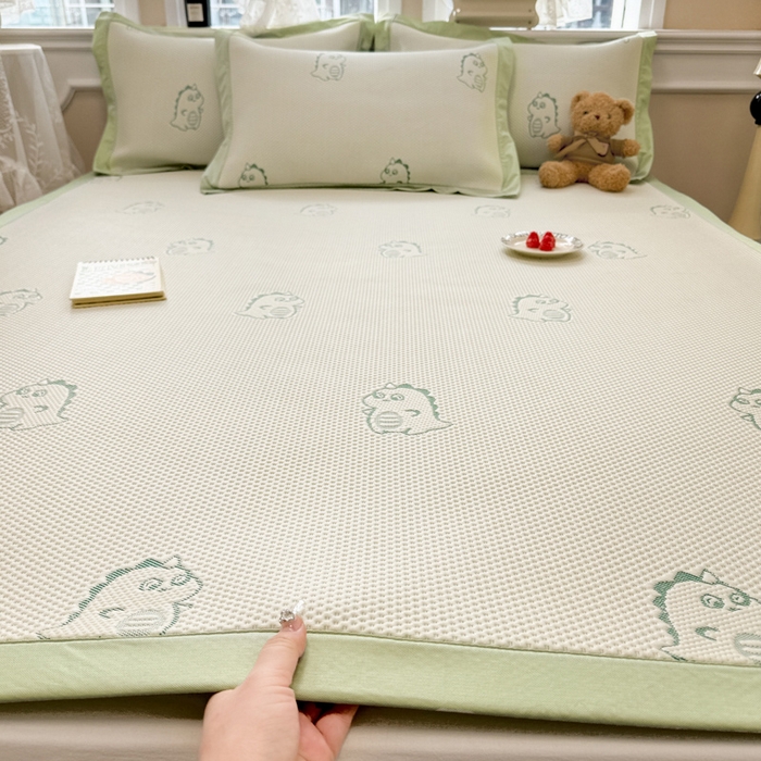 91家纺网 家纺一手货源 找家纺 （总）全季家居 2025新款A类乙纶PE小动物系列凉豆豆席凉席席子