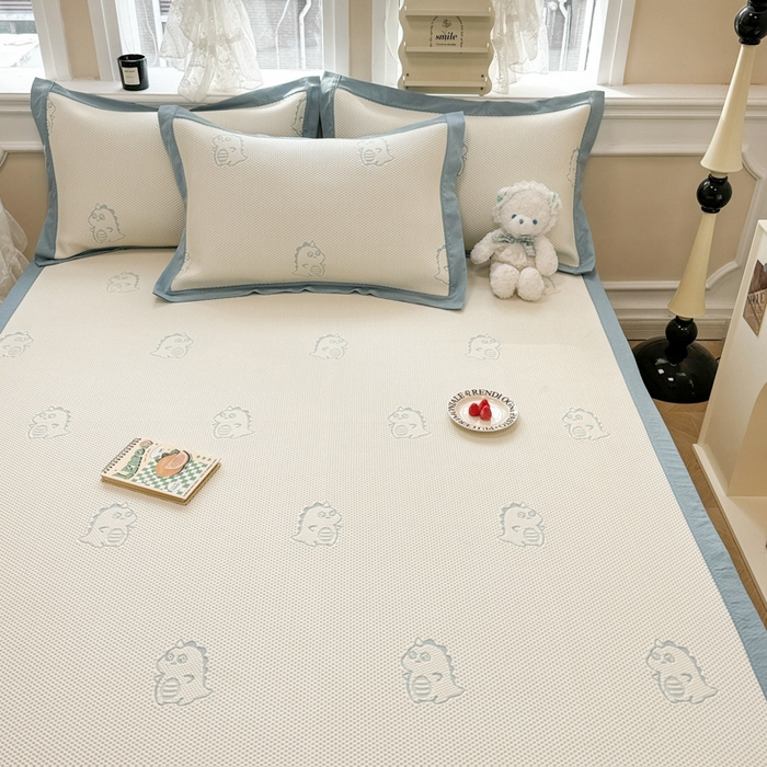 91家纺网 家纺一手货源 找家纺 全季家居 2025新款A类乙纶PE小动物系列凉豆豆席凉席席子 小恐龙-天蓝-床席款