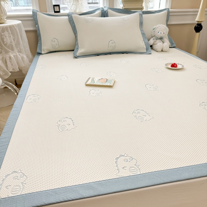 91家纺网 家纺一手货源 找家纺 全季家居 2025新款A类乙纶PE小动物系列凉豆豆席凉席席子 小恐龙-天蓝-床席款