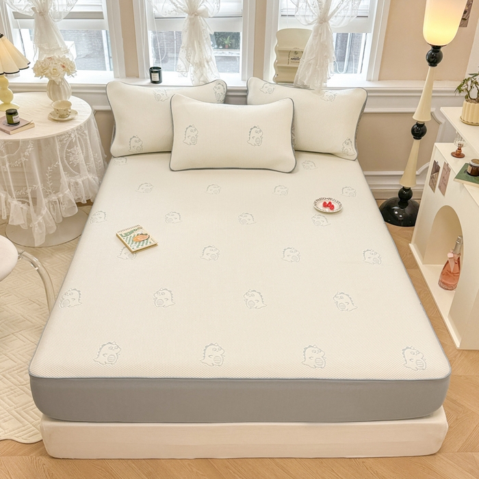 91家纺网 家纺一手货源 找家纺 全季家居 2025新款A类乙纶PE小动物系列凉豆豆席凉席席子 小恐龙-天蓝-床笠款