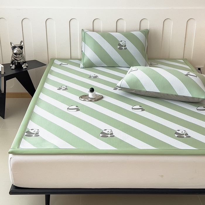 91家纺网 家纺一手货源 找家纺 全季家居 2025新款5A乙纶全PE卡通系列凉感软凉席席子 熊猫墩墩 床席