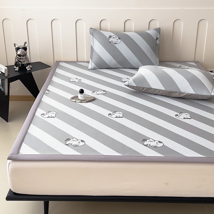 91家纺网 家纺一手货源 找家纺 全季家居 2025新款5A乙纶全PE卡通系列凉感软凉席席子 慵懒猫咪 床席