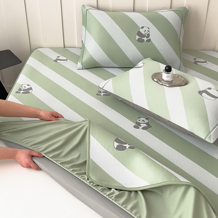 91家纺网 家纺一手货源 找家纺 全季家居 2025新款5A乙纶全PE卡通系列凉感软凉席席子 熊猫墩墩 床笠