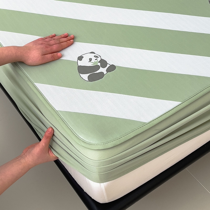 91家纺网 家纺一手货源 找家纺 全季家居 2025新款5A乙纶全PE卡通系列凉感软凉席席子 熊猫墩墩 床笠