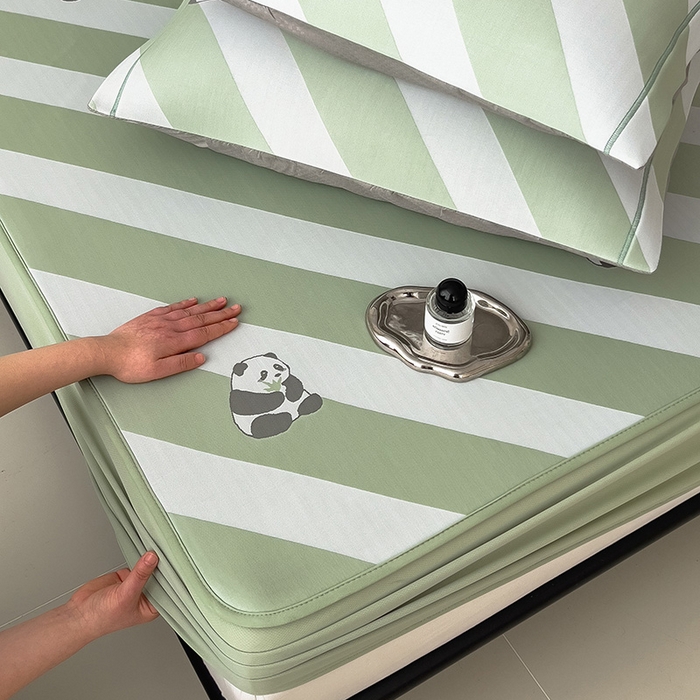 91家纺网 家纺一手货源 找家纺 全季家居 2025新款5A乙纶全PE卡通系列凉感软凉席席子 熊猫墩墩 床笠