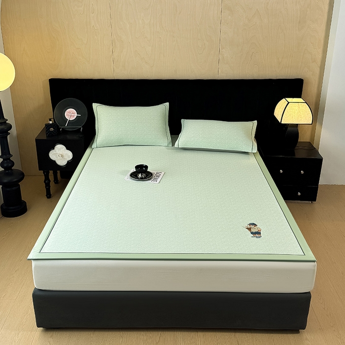 91家纺网 家纺一手货源 找家纺 全季家居 2025新款5A乙纶全PE绅士熊系列凉感软凉席席子 水绿 床席