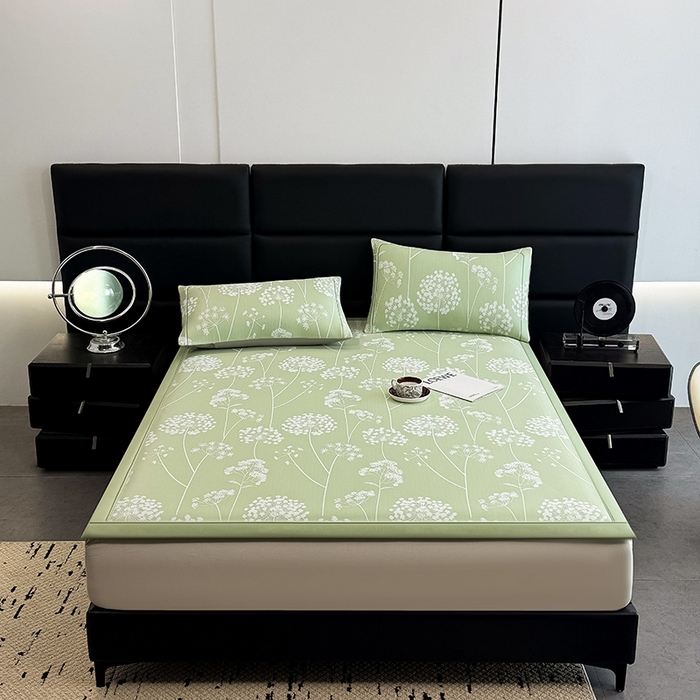 91家纺网 家纺一手货源 找家纺 全季家居 2025新款5A乙纶全PE花卉轻奢提花凉感软凉席席子 落盏-浅绿 床席