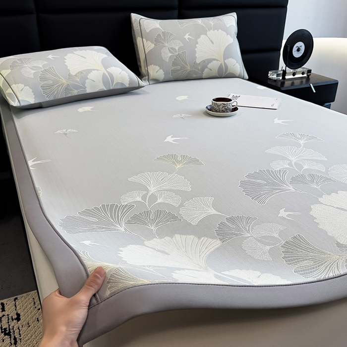 91家纺网 家纺一手货源 找家纺 全季家居 2025新款5A乙纶全PE花卉轻奢提花凉感软凉席席子 漫香银杏 床席