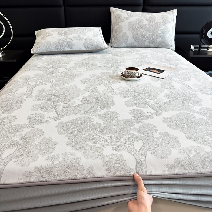 91家纺网 家纺一手货源 找家纺 全季家居 2025新款5A乙纶全PE花卉轻奢提花凉感软凉席席子 暗香疏影-浅灰 床笠