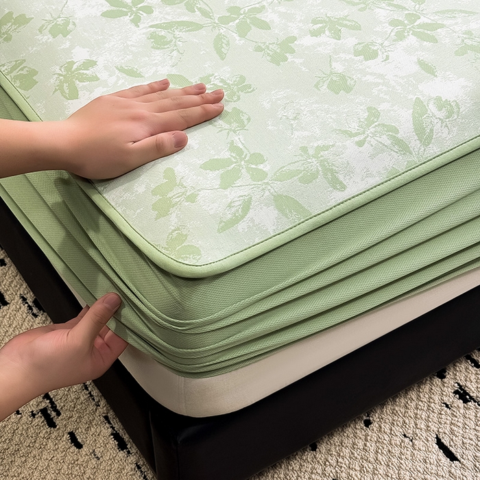 91家纺网 家纺一手货源 找家纺 全季家居 2025新款5A乙纶全PE花卉轻奢提花凉感软凉席席子 繁花似锦-浅绿 床笠