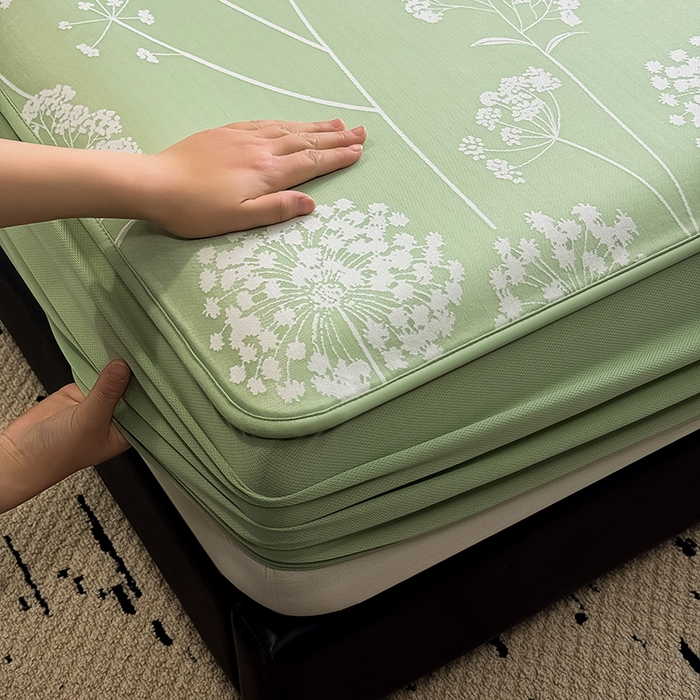 91家纺网 家纺一手货源 找家纺 全季家居 2025新款5A乙纶全PE花卉轻奢提花凉感软凉席席子 落盏-浅绿 床笠