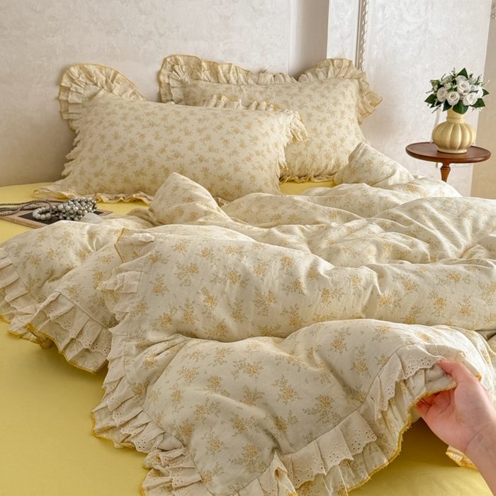 91家纺网 家纺一手货源 找家纺 简宜家居（朝初家纺） 2025新款40s全棉纯棉双层纱撞色蕾丝花边四件套 黄玫暖居