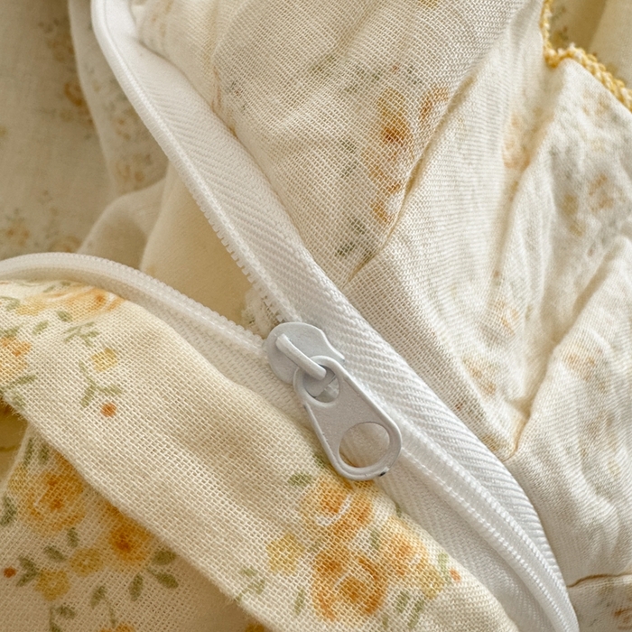 91家纺网 家纺一手货源 找家纺 简宜家居（朝初家纺） 2025新款40s全棉纯棉双层纱撞色蕾丝花边四件套 黄玫暖居