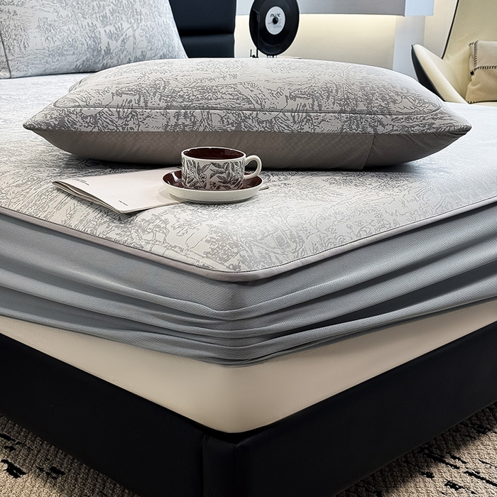 91家纺网 家纺一手货源 找家纺 全季家居 2025新款5A乙纶全PE花卉轻奢提花凉感软凉席席子 莫奈-浅灰 床笠