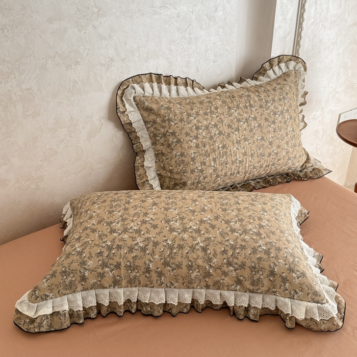 91家纺网 家纺一手货源 找家纺 简宜家居（朝初家纺） 2025新款40s全棉纯棉双层纱撞色蕾丝花边四件套 焦糖舒梦