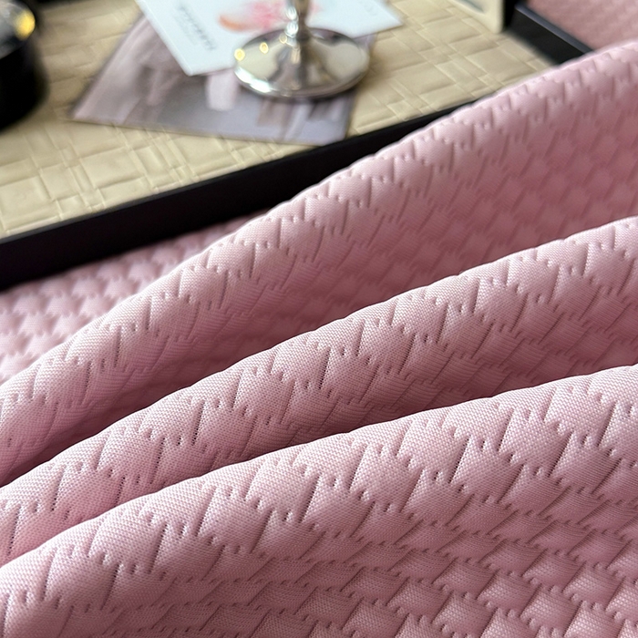 91家纺网 家纺一手货源 找家纺 全季家居 2025春夏新款A类三明治凉豆豆刺绣单枕套 枕套单件 淡粉