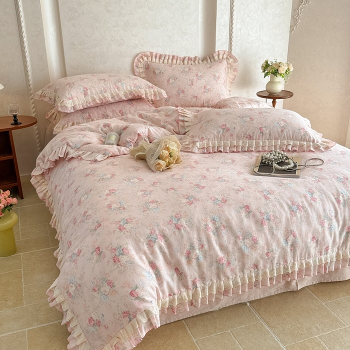 91家纺网 家纺一手货源 找家纺 简宜家居（朝初家纺） 2025新款40s全棉纯棉双层纱撞色蕾丝花边四件套 牡丹恋梦-粉