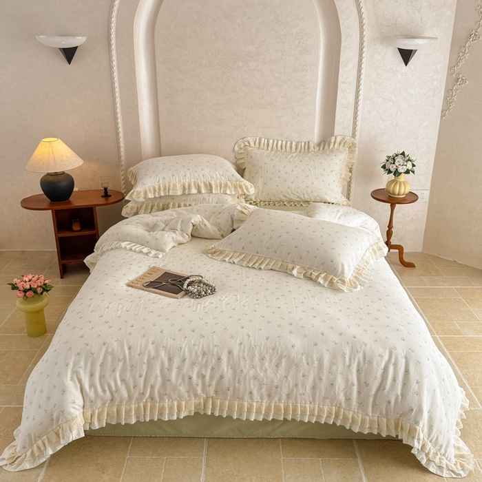 91家纺网 家纺一手货源 找家纺 简宜家居（朝初家纺） 2025新款40s全棉纯棉双层纱撞色蕾丝花边四件套 七彩花韵