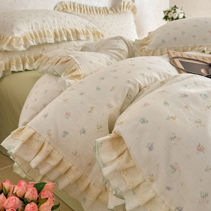 91家纺网 家纺一手货源 找家纺 简宜家居（朝初家纺） 2025新款40s全棉纯棉双层纱撞色蕾丝花边四件套 七彩花韵