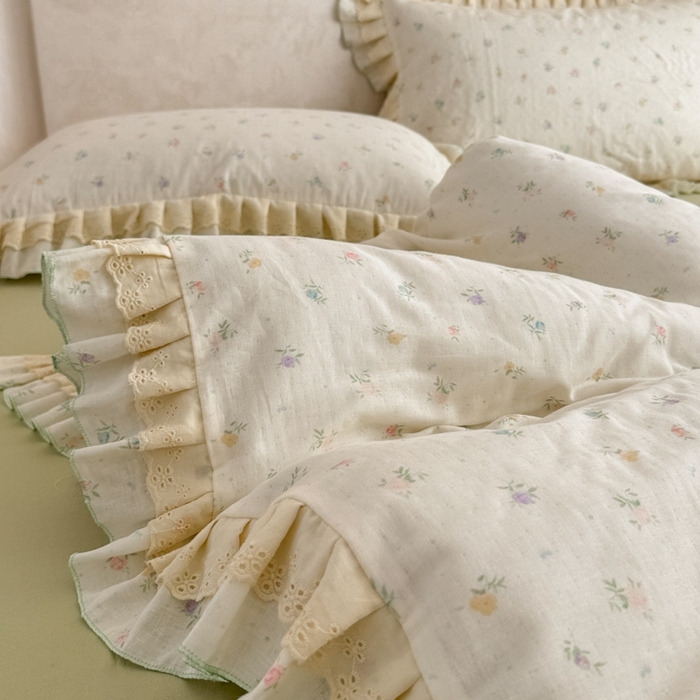 91家纺网 家纺一手货源 找家纺 简宜家居（朝初家纺） 2025新款40s全棉纯棉双层纱撞色蕾丝花边四件套 七彩花韵