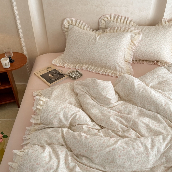 91家纺网 家纺一手货源 找家纺 简宜家居（朝初家纺） 2025新款40s全棉纯棉双层纱撞色蕾丝花边四件套 琼花粉絮