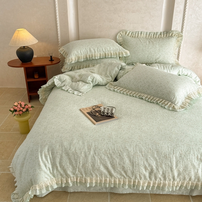 91家纺网 家纺一手货源 找家纺 简宜家居（朝初家纺） 2025新款40s全棉纯棉双层纱撞色蕾丝花边四件套 天青蓝屿