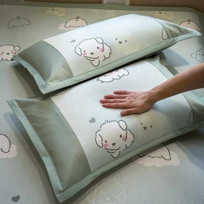 91家纺网 家纺一手货源 找家纺 全季家居 2025春夏新款A类拼边数码印花单枕套 枕套单件 萌萌狗