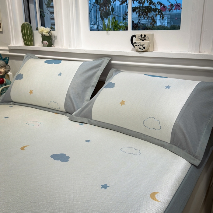 91家纺网 家纺一手货源 找家纺 全季家居 2025春夏新款A类拼边数码印花单枕套 枕套单件 晴云