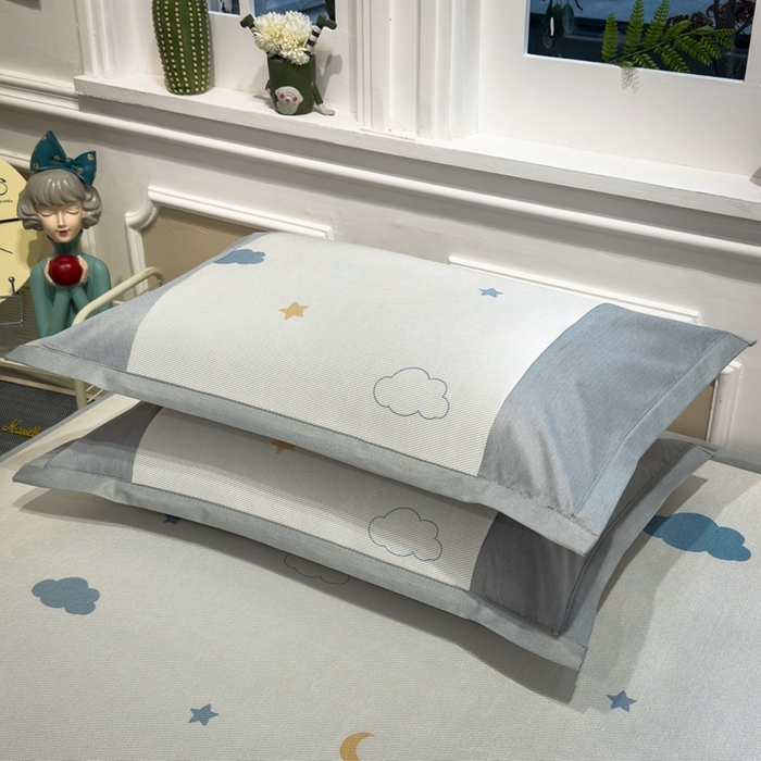 91家纺网 家纺一手货源 找家纺 全季家居 2025春夏新款A类拼边数码印花单枕套 枕套单件 晴云