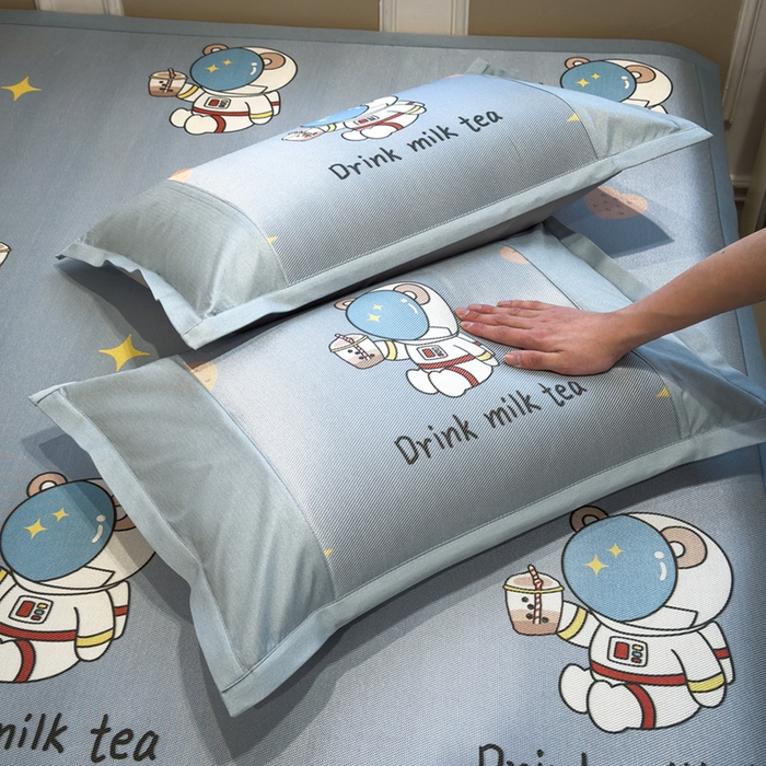 91家纺网 家纺一手货源 找家纺 全季家居 2025春夏新款A类拼边数码印花单枕套 枕套单件 宇航员