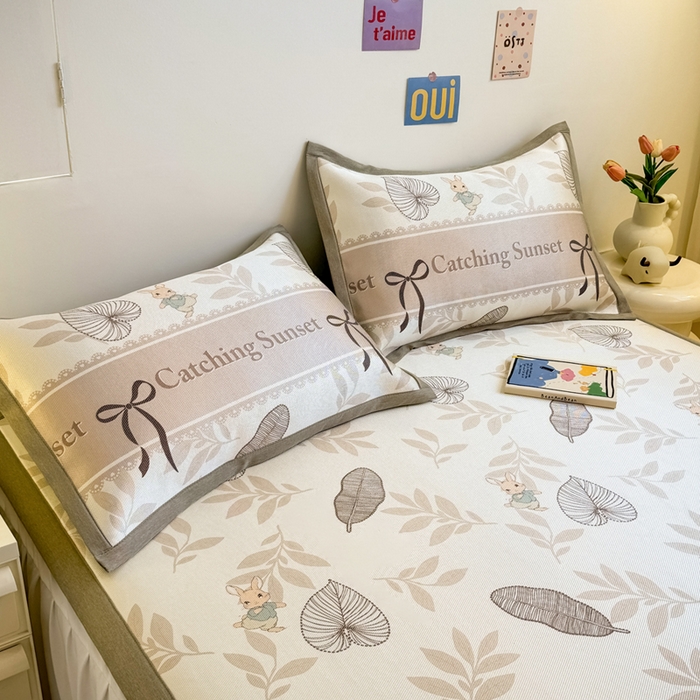 91家纺网 家纺一手货源 找家纺 全季家居 2025春夏新款A类小清新数码印花单枕套 枕套单件 复古花园