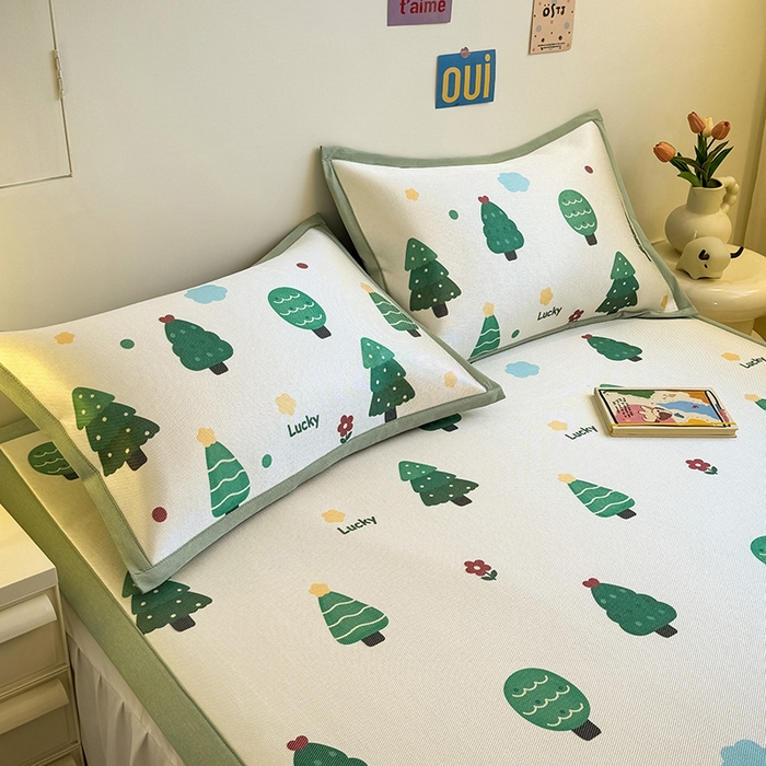 91家纺网 家纺一手货源 找家纺 全季家居 2025春夏新款A类小清新数码印花单枕套 枕套单件 森林