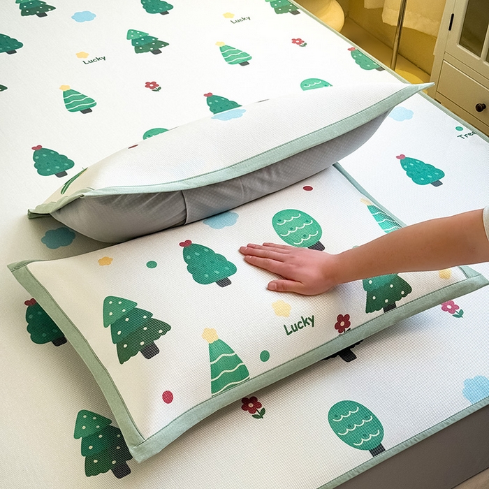 91家纺网 家纺一手货源 找家纺 全季家居 2025春夏新款A类小清新数码印花单枕套 枕套单件 森林