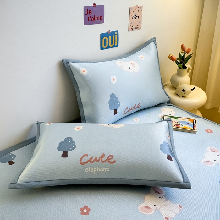 91家纺网 家纺一手货源 找家纺 全季家居 2025春夏新款A类小清新数码印花单枕套 枕套单件 森林小象