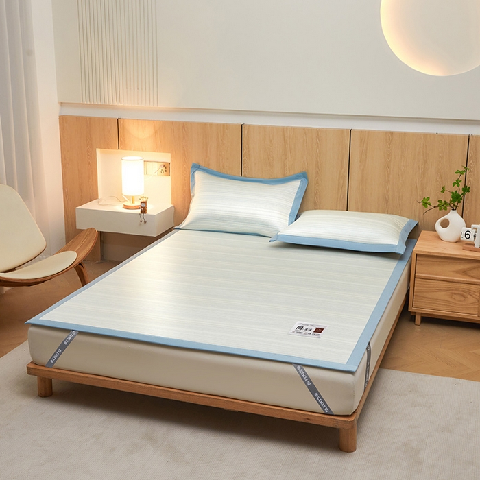 91家纺网 家纺一手货源 找家纺 全季家居 2025新款5A抗菌防螨仿草席冰藤席凉席席子 简生活-雅青 床席