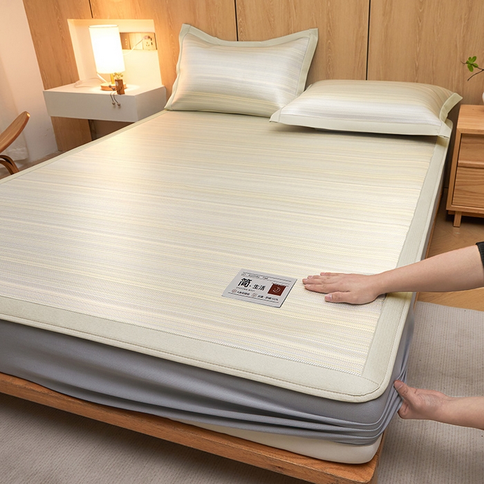 91家纺网 家纺一手货源 找家纺 全季家居 2025新款5A抗菌防螨仿草席冰藤席凉席席子 简生活-雅黄 床笠