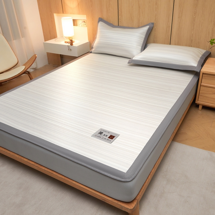 91家纺网 家纺一手货源 找家纺 全季家居 2025新款5A抗菌防螨仿草席冰藤席凉席席子 简生活-雅灰 床笠